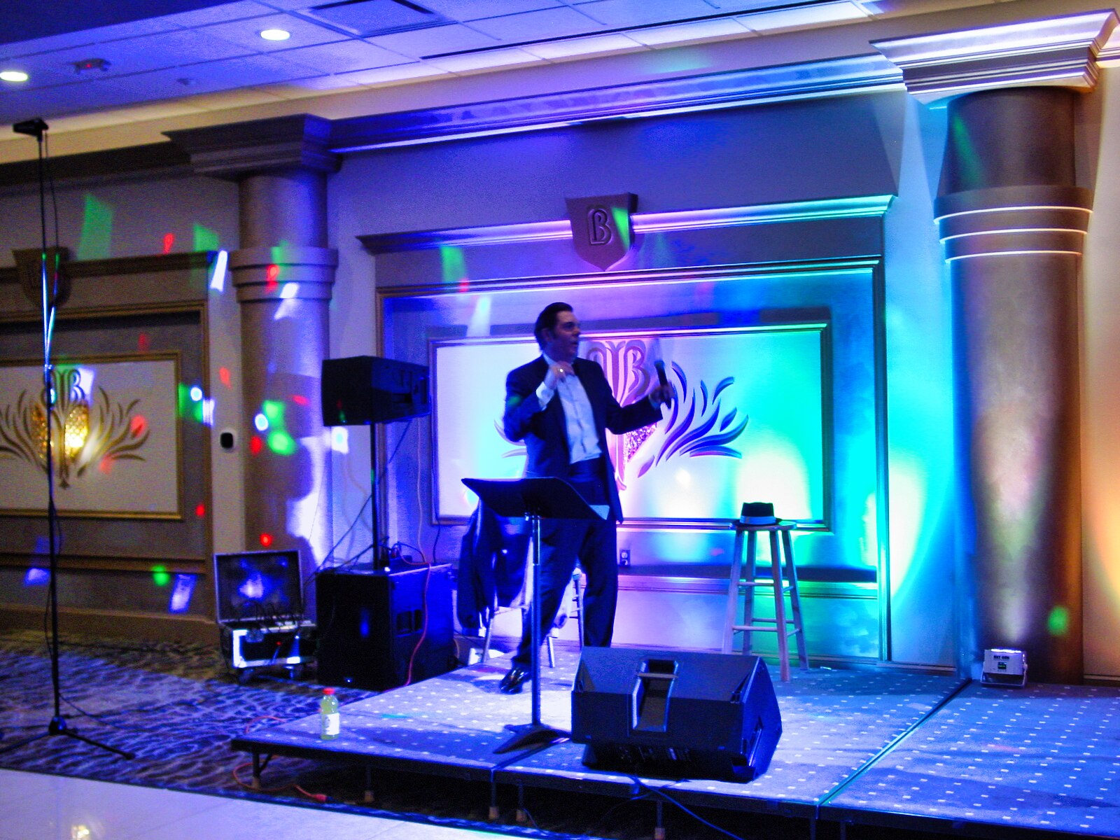 ./Gallery/2025 Legends Live Dinner Show/DSC00609.jpg